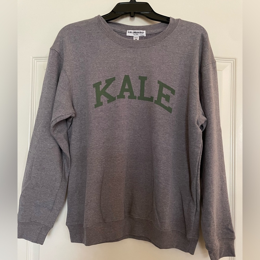 Sweatshirt